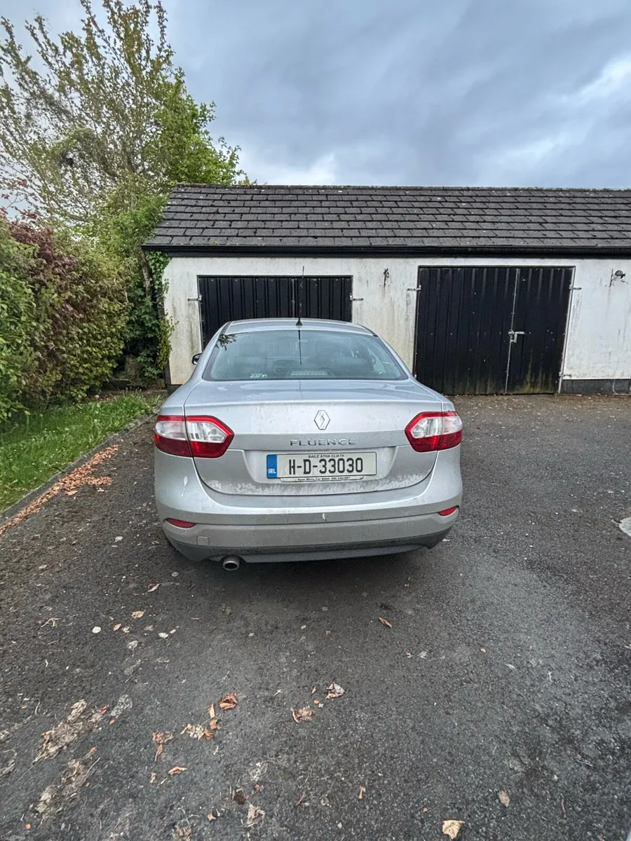 Renault Fluence 2011 - Image 3