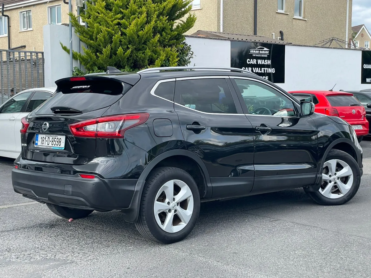 Nissan Qashqai 2018 1.2 petrol SV - Image 4