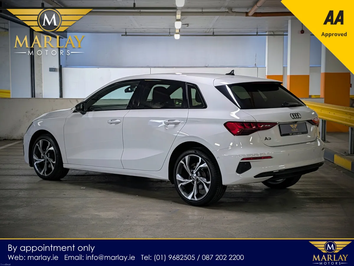 2024 Audi A3 SB 30 TFSI S-Tronic Signature Edition - Image 2