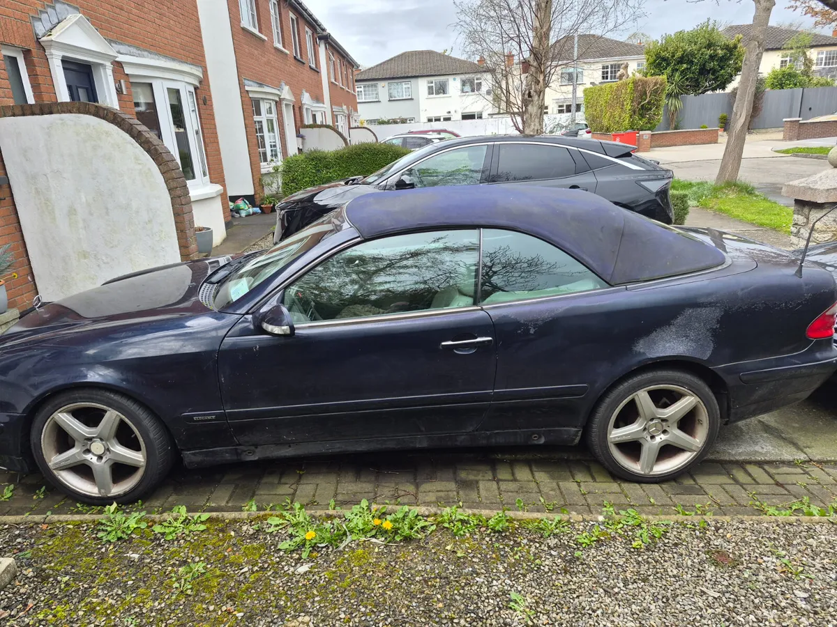 Mercedes-Benz CLK 2000 - Image 2