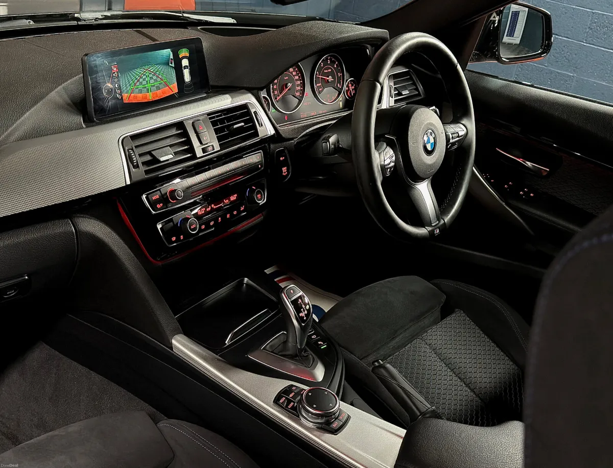 2016 BMW 320D M-Sport Touring Auto  M-Performance - Image 4