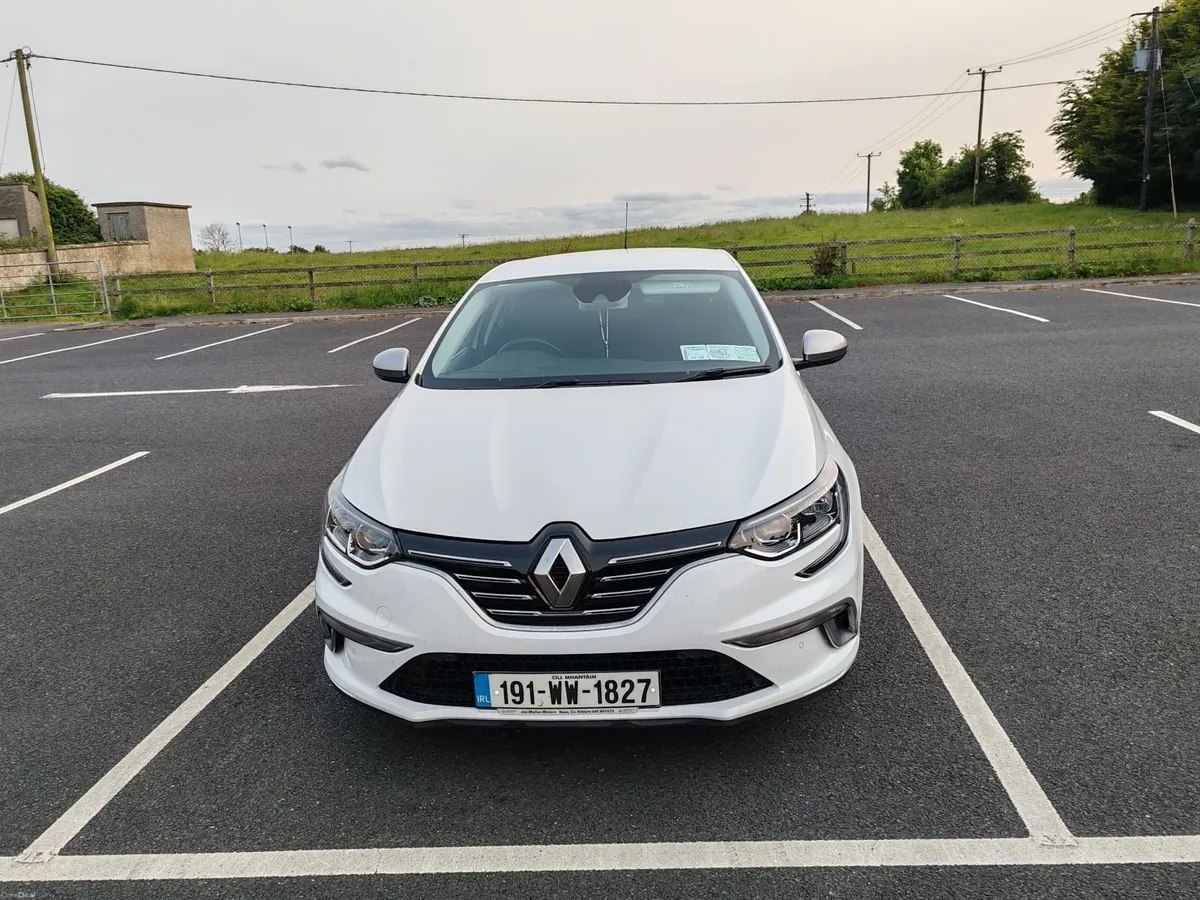 Renault Megane 2019 - Image 1