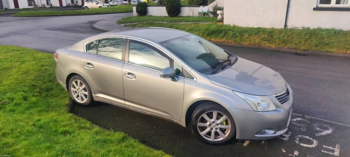 Toyota Avensis - Image 1