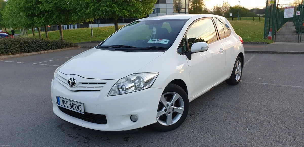 Toyota Auris 2010 1.3 Nct & Tax - Image 1