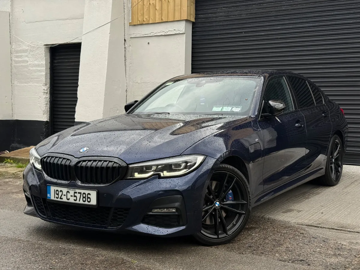 ⚫️BMW 3-Series (192) LOW KM’S⚫️ - Image 4