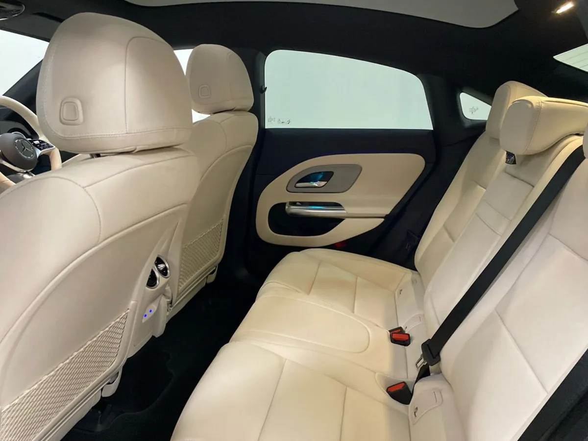 Mercedes-Benz CLA CLA 200  with EQ Technology (SEA - Image 4