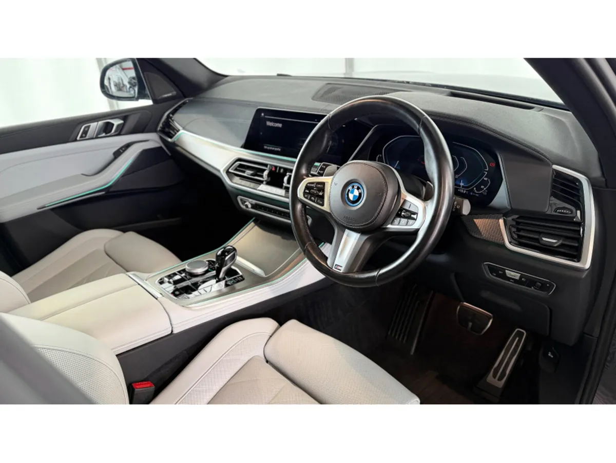 BMW X5 XDRIVE45E M SPORT - Image 2