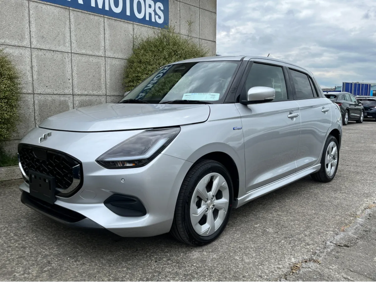 Suzuki Swift MX MHEV AUTOMATIC 1.2 PETROL //VERY L - Image 5