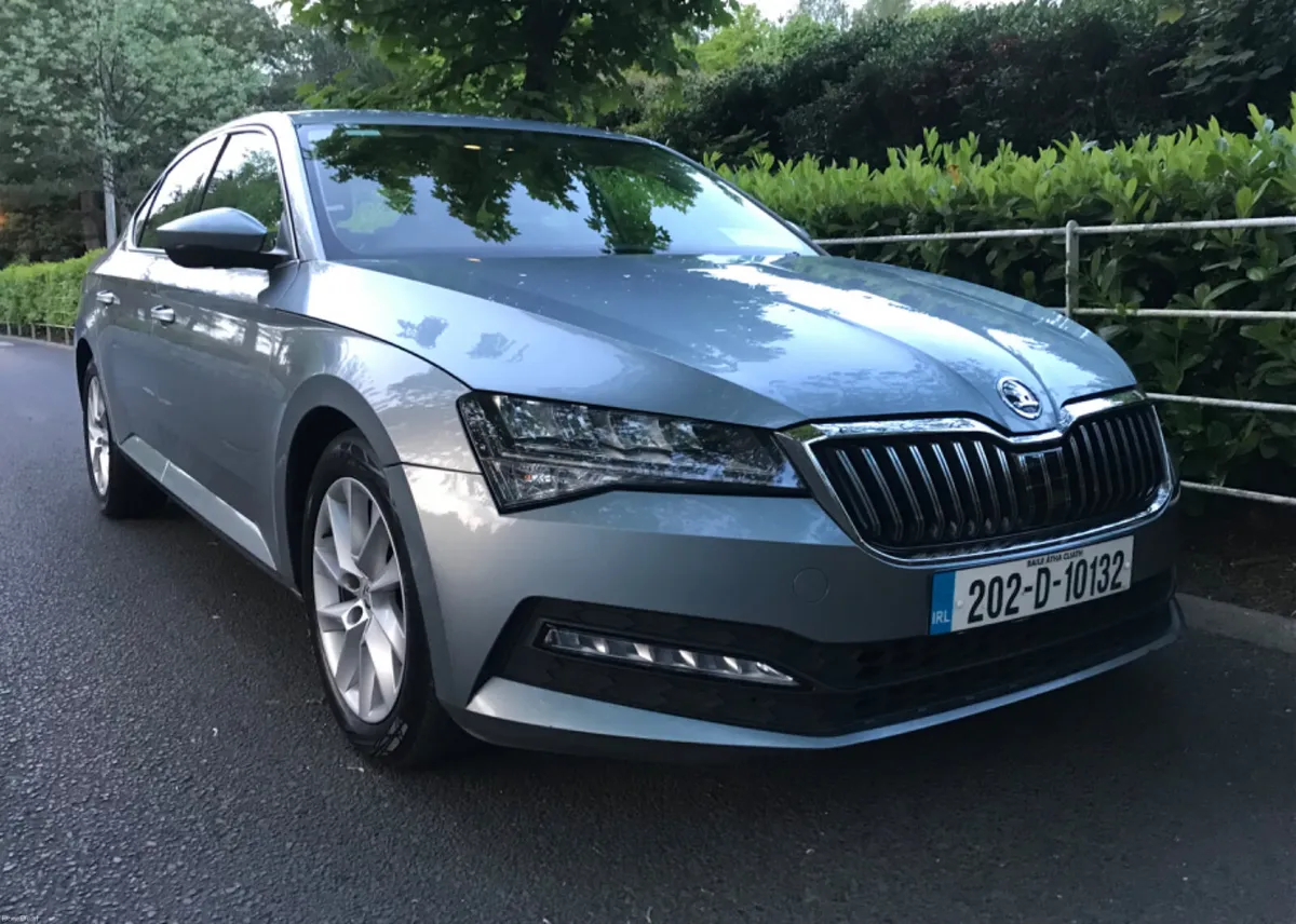 Skoda Superb Ambition 1.6TDI 120HP DSG - Image 4