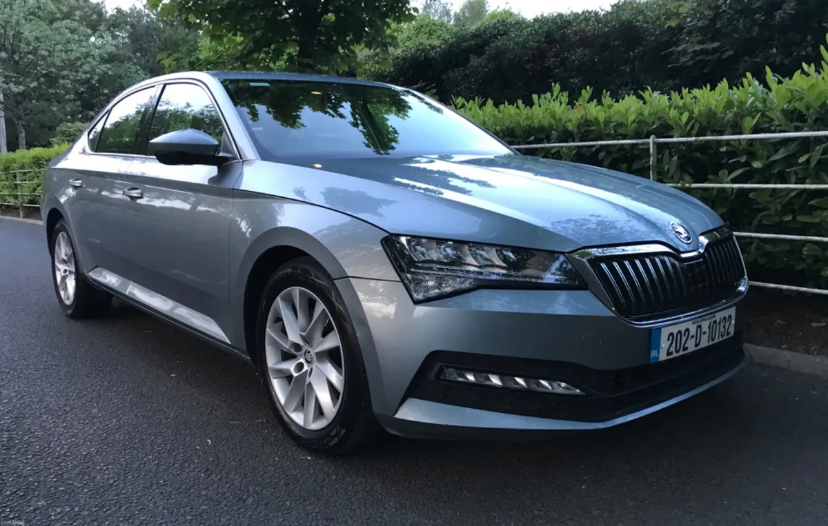 Skoda Superb Ambition 1.6TDI 120HP DSG - Image 3