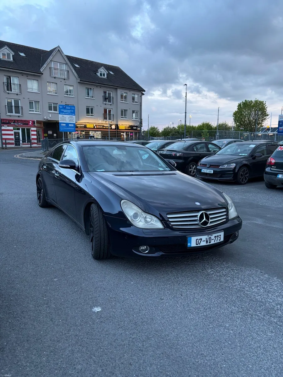 Mercedes Benz CLS - Image 1