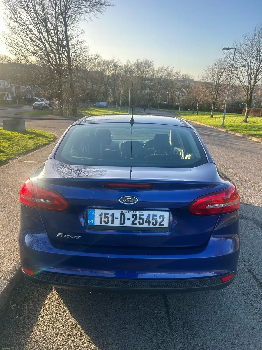 Ford Focus 2015 - Image 2