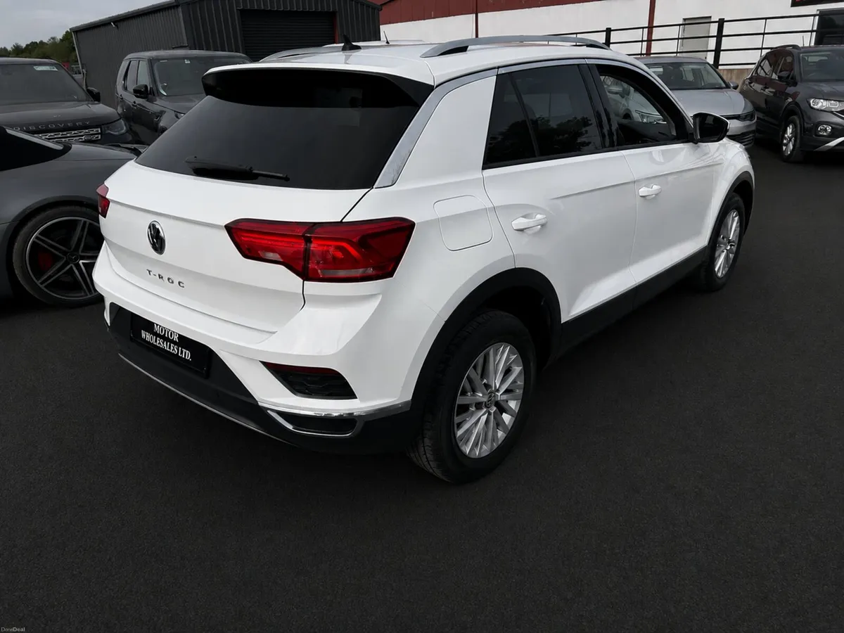 191 Volkswagen T-Roc 1.6 TDI DESIGN - Image 3