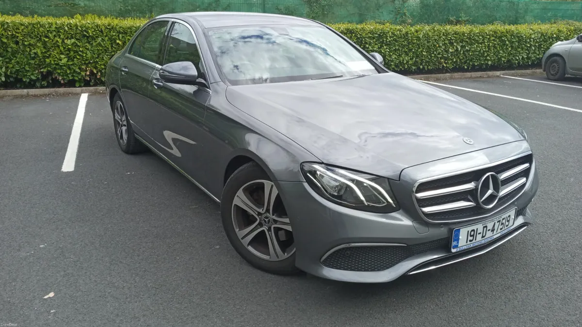 MERCEDES-BENZ E CLASS E220D/2019/2.0 DIESEL/AUTO - Image 3