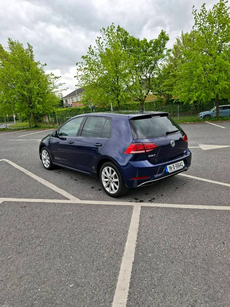 Volkswagen Golf - Image 2