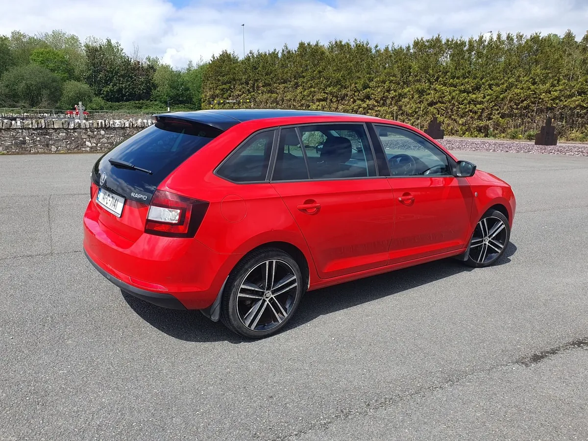 2014 Skoda Rapid 1.2 TSI Petrol Manual - Image 3