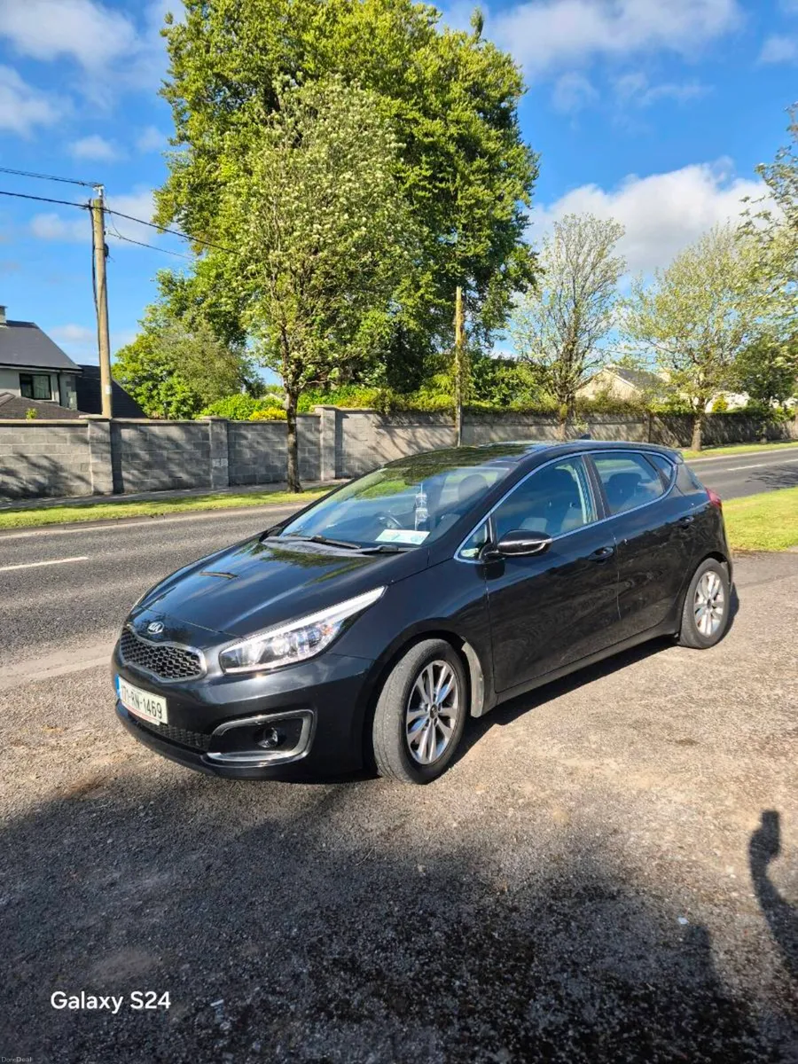 Kia Ceed  Diesel 171 - Image 2
