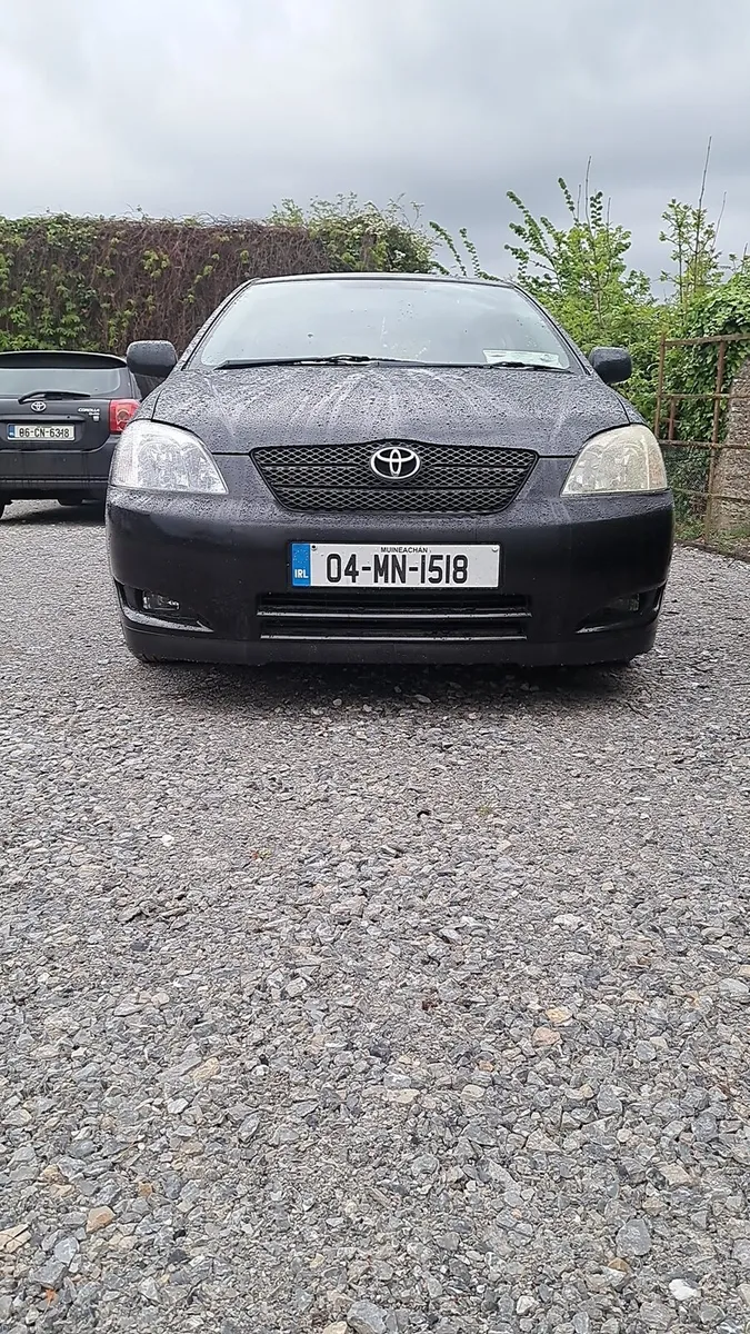 04 E12 Toyota Corolla - Image 2