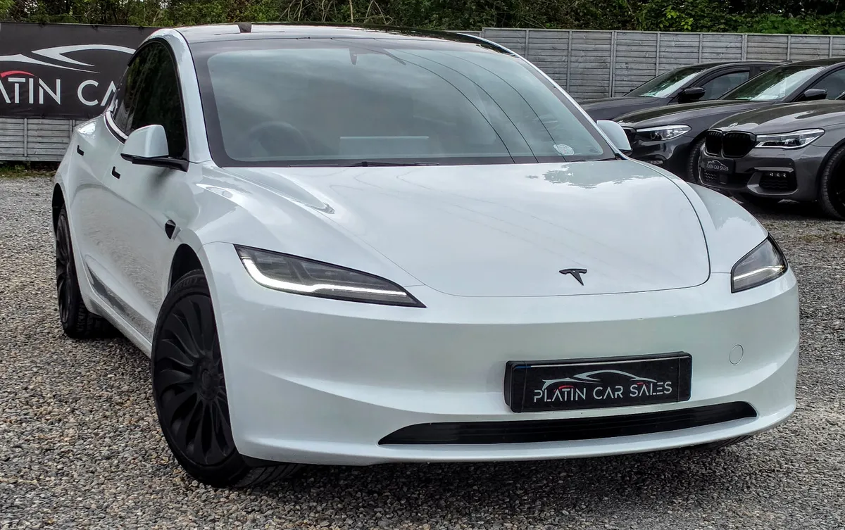 🔥 2024 Tesla Model 3 Highland RWD Premium - Image 3