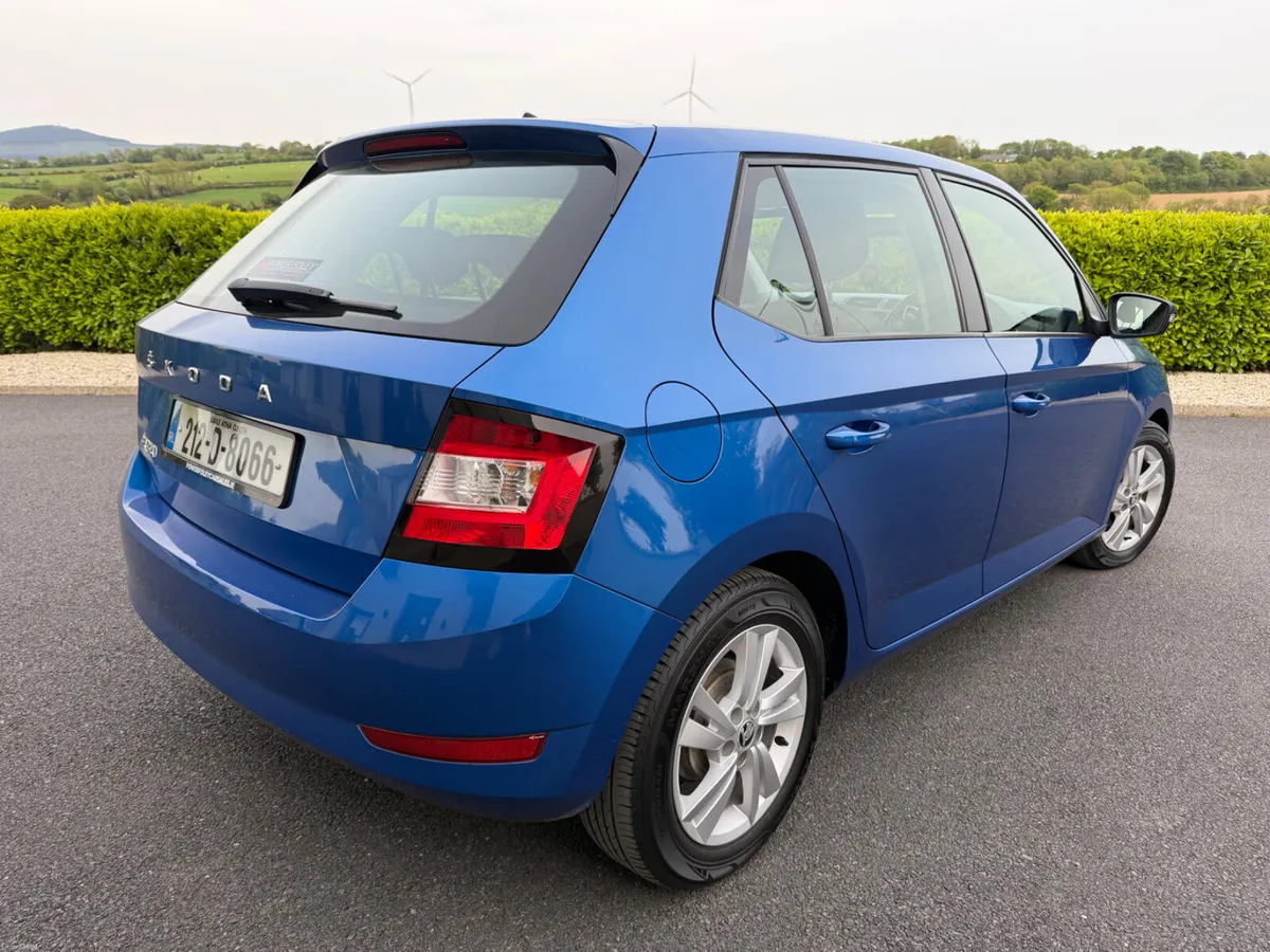 2021 (212) Skoda Fabia Ambition 1.0 Petrol 95KMS - Image 4
