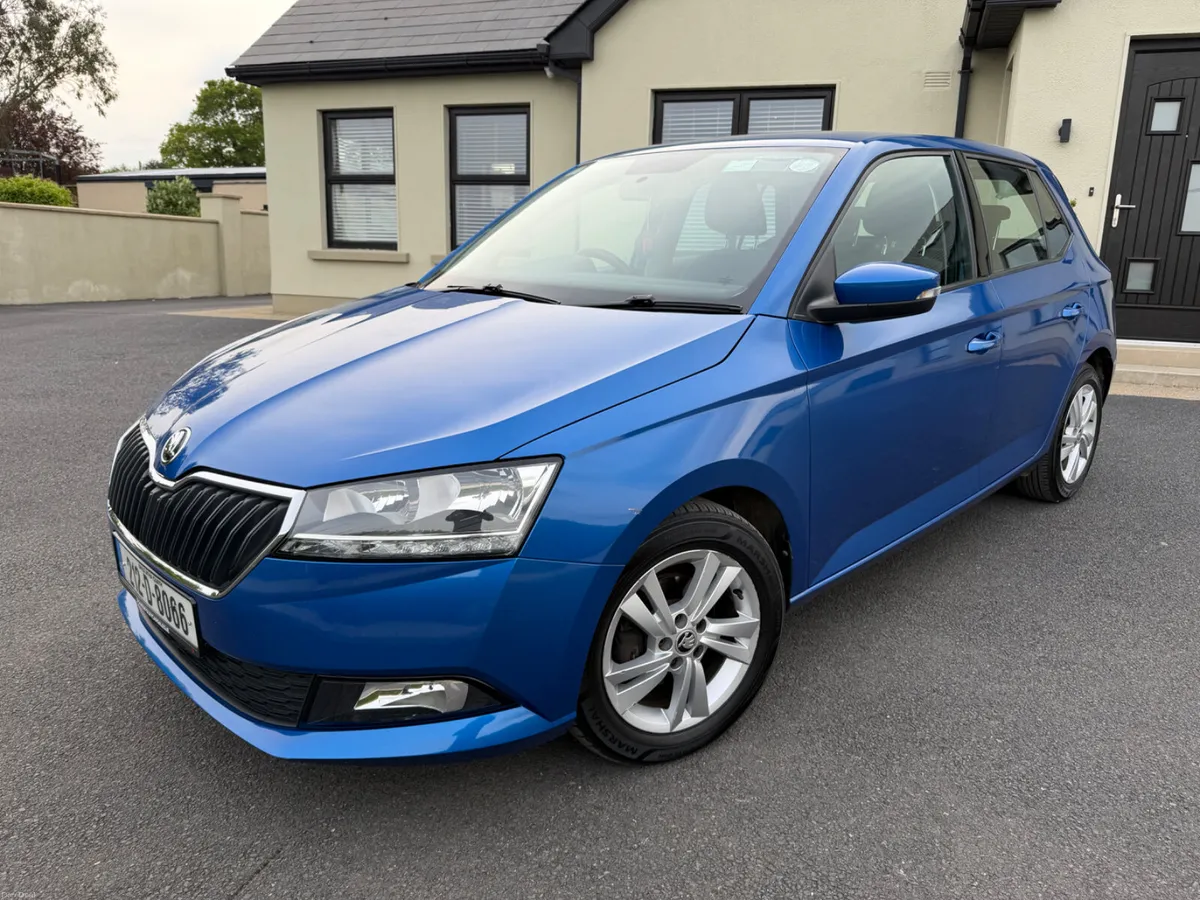 2021 (212) Skoda Fabia Ambition 1.0 Petrol 95KMS - Image 2