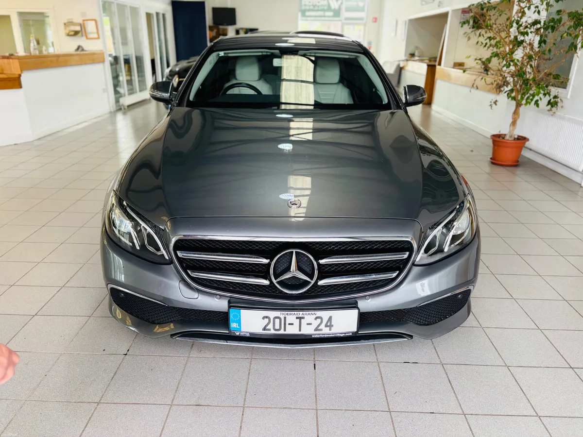 Mercedes-Benz E-Class 2020 - Image 2