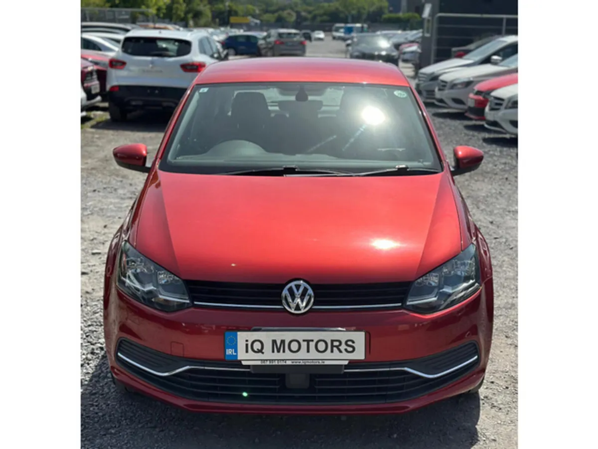 Volkswagen Polo LOUNGE  1.2 AUTOMATIC FRESH IMPORT - Image 1
