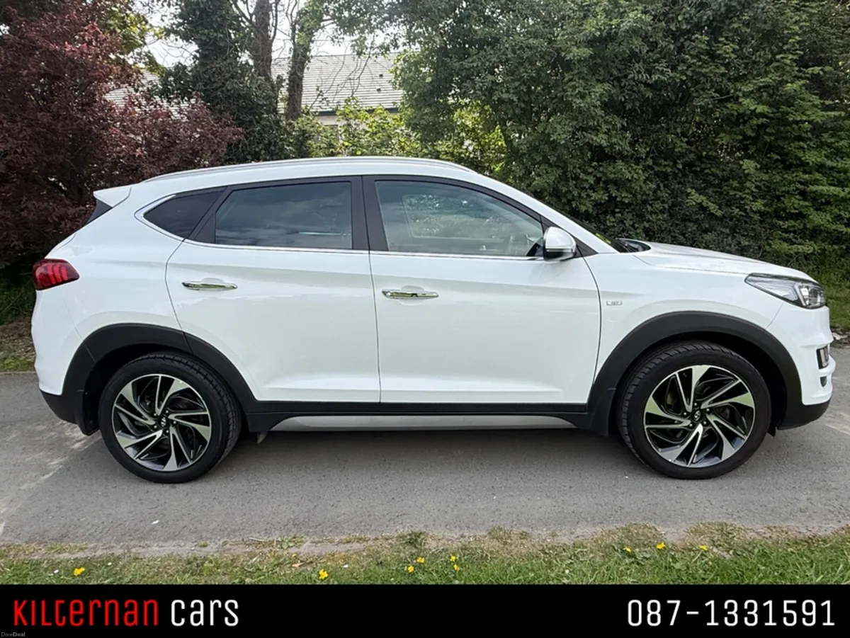 Hyundai Tucson IX35 EXECUTIVE PLUS MILD HYB HYBRID - Image 2