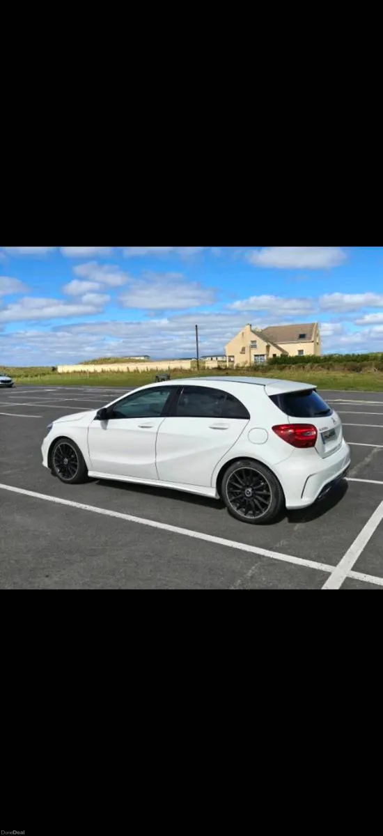 2017 Mercedes Benz A Class A200d - Image 3