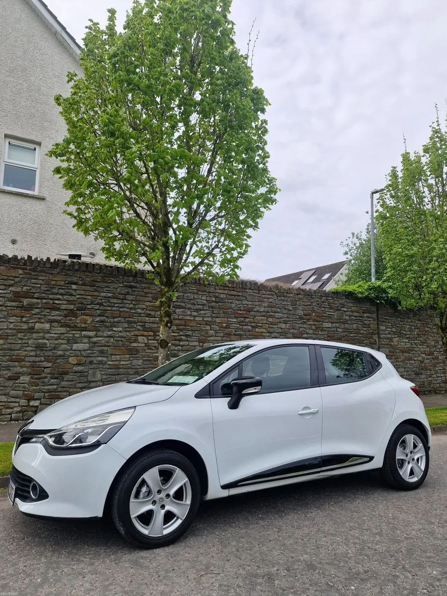 141 Renault Clio 1.1 Petrol, 91k Miles - Image 3