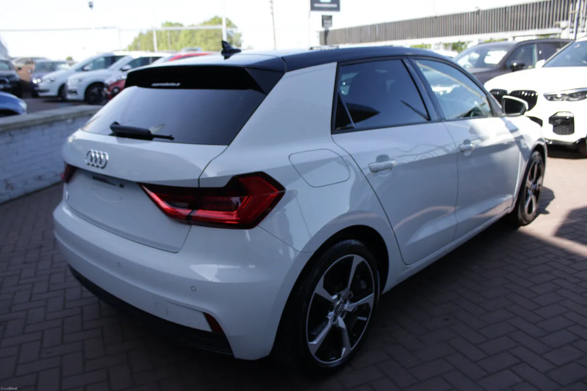 2021 AUDI A1 - Image 4