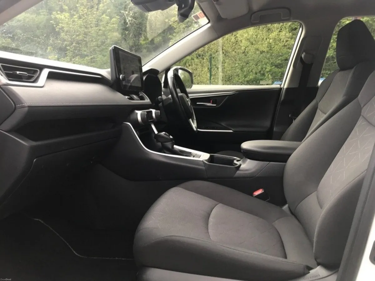 Toyota RAV4 HYBRID LUNA - GRANDONS - Image 6