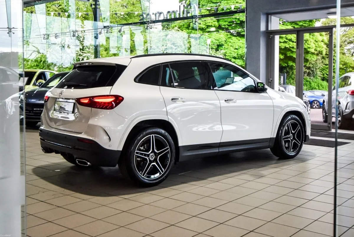 Mercedes-Benz GLA Demo 180d AMG Night Pack Auto - Image 3