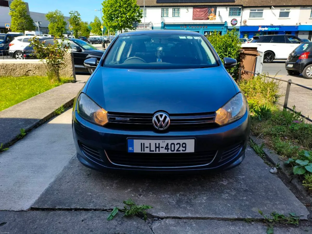 Volkswagen Golf 1.6 2011 - Image 2