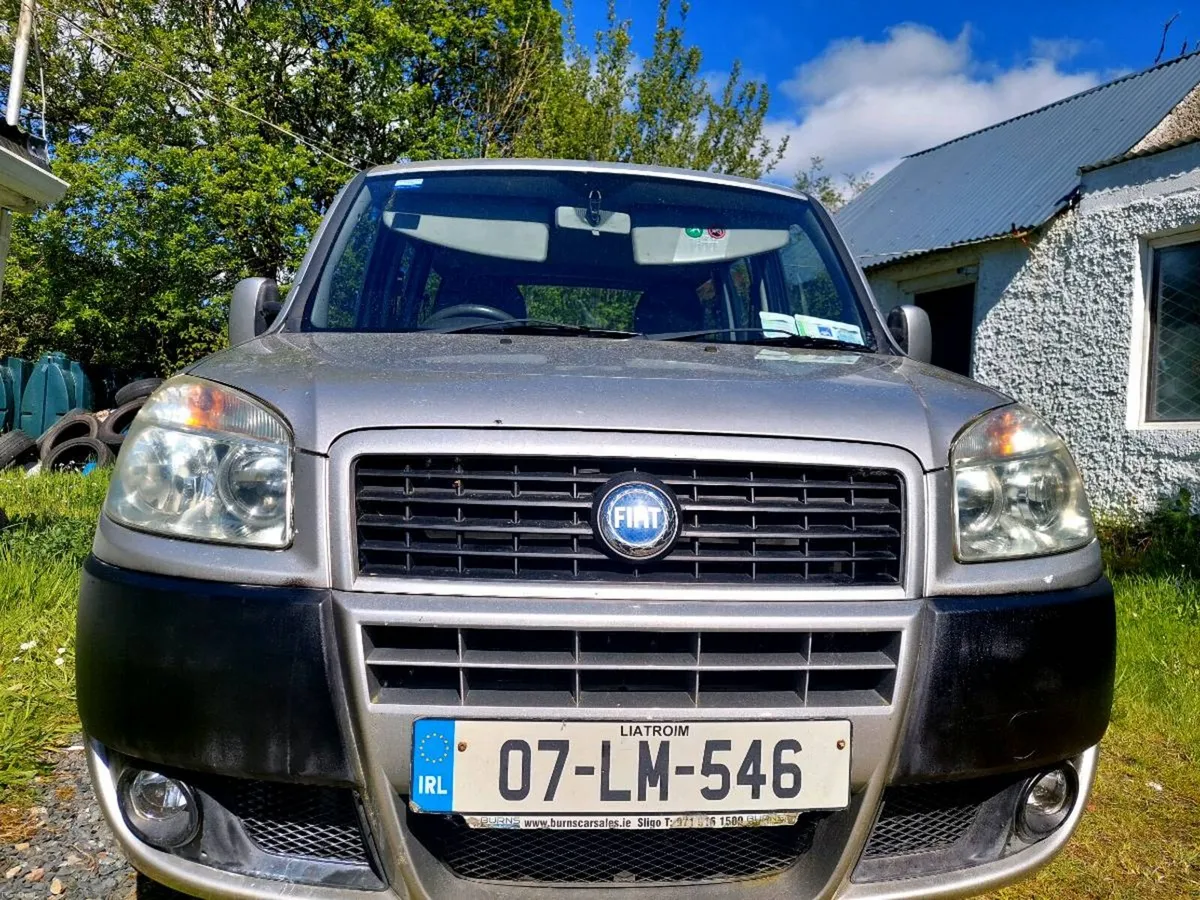 Car - Image 1