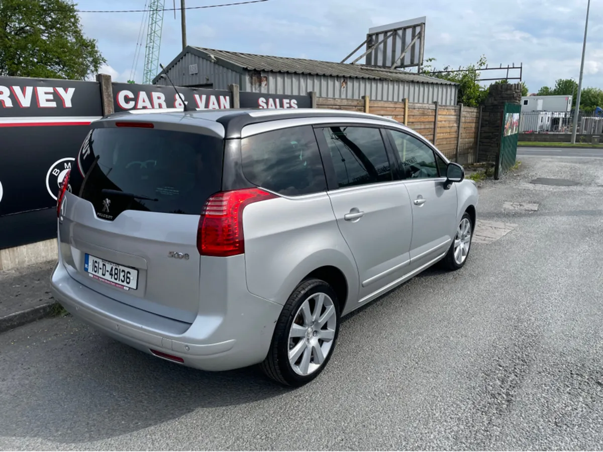 Peugeot 5008 1.6 HDI BLUE 120 ALLURE 5DR 120BHP - Image 4