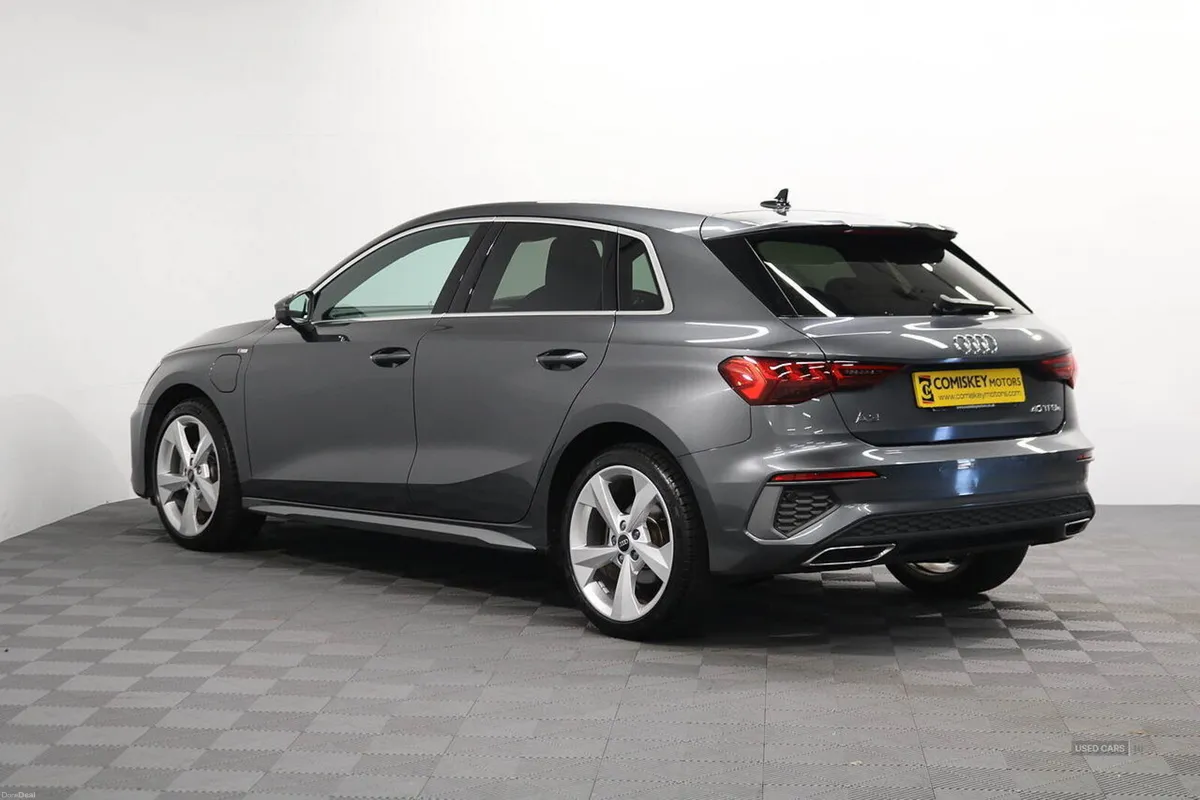 Audi A3 TFSIe S line - Image 5