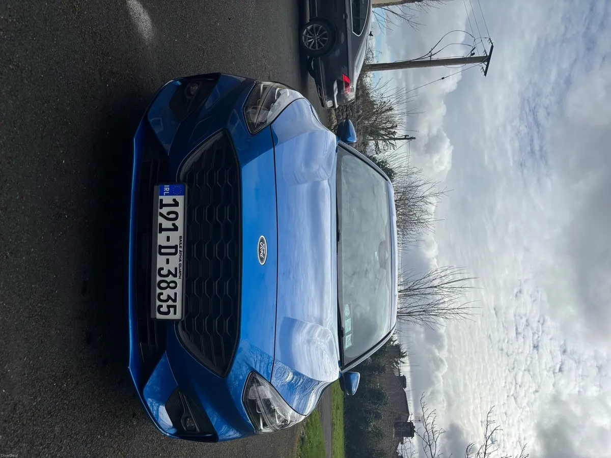 Ford Focus 191 ST Line -1.0 L petrol -CarPlay - Image 2