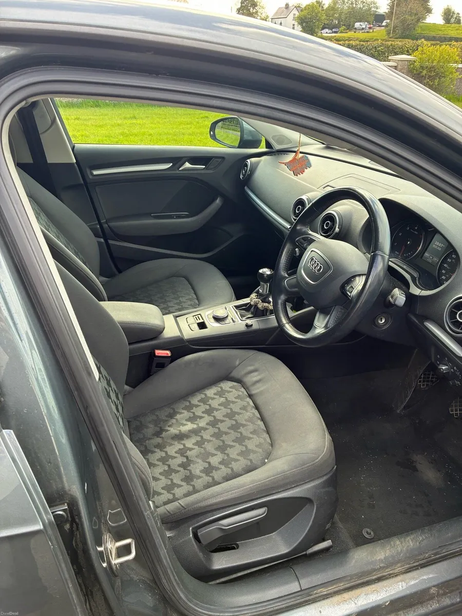 2015 Audi a3 - Image 3