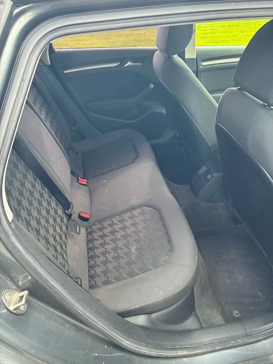 2015 Audi a3 - Image 4