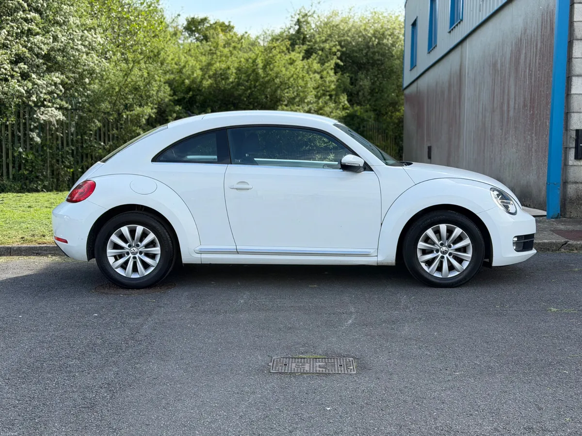 Volkswagen Beetle 151 Low Kms - Image 4