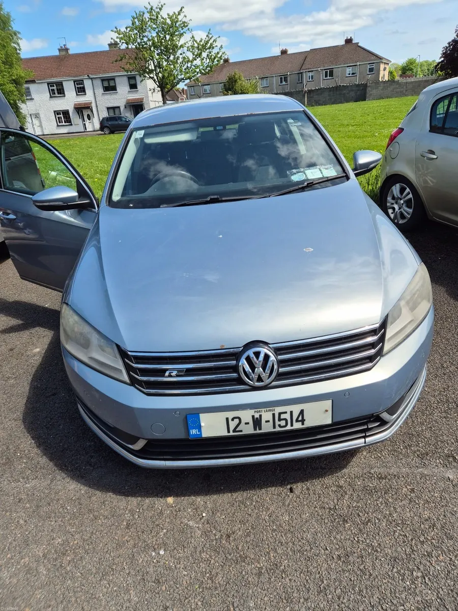 Volkswagen Passat 2012 - Image 3