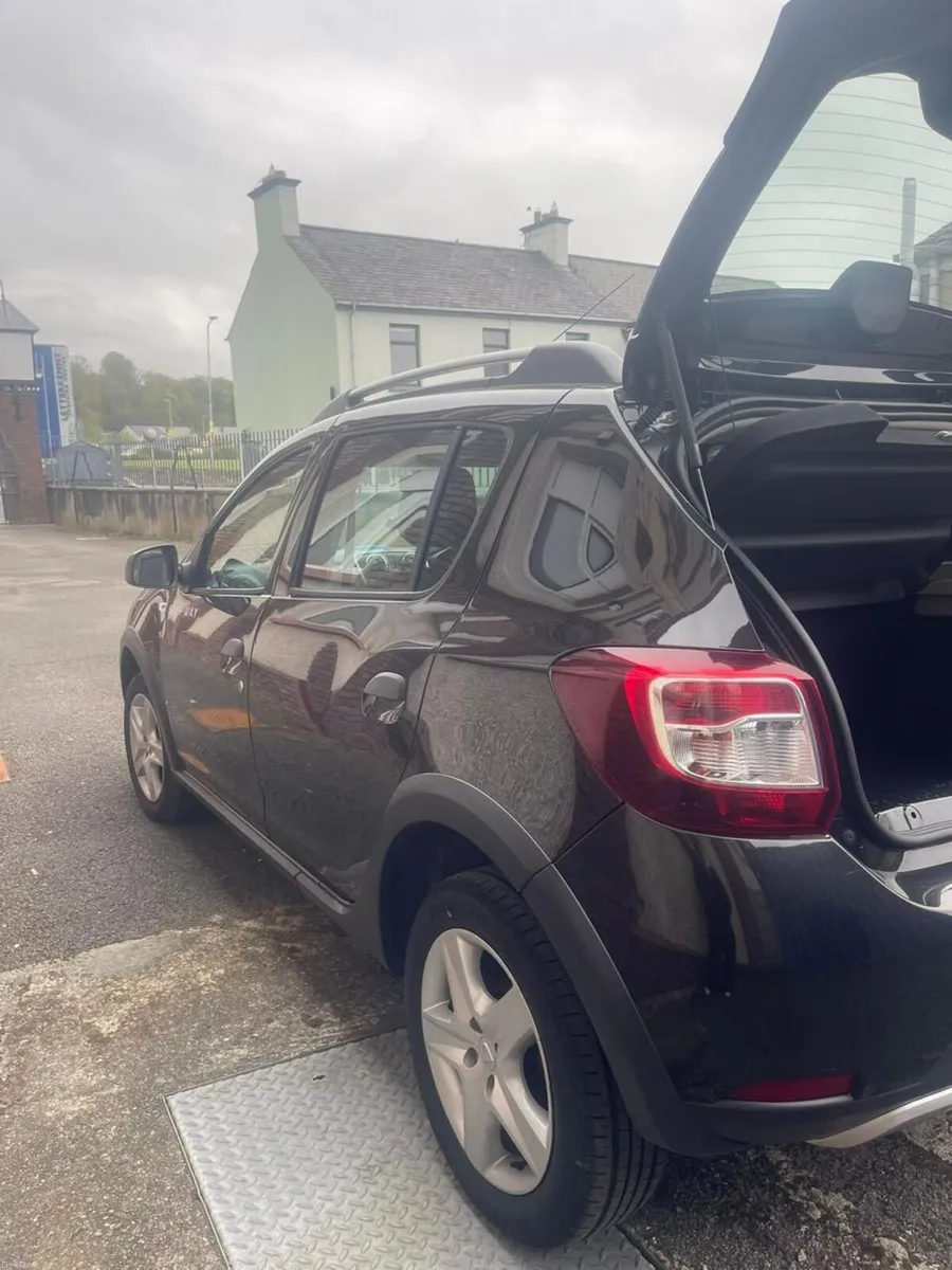 Dacia Sandero Stepway 2016 1.5 Diesel - Image 2