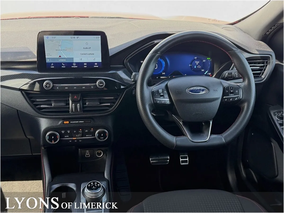 Ford Kuga 2.5 Duratec 225PS PHEV ST-Line Auto - Image 4