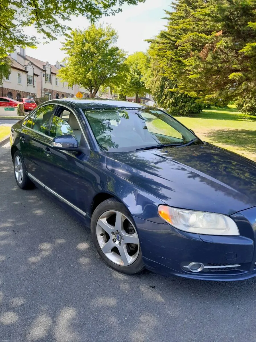 Volvo s80 2009 diesel - Image 1