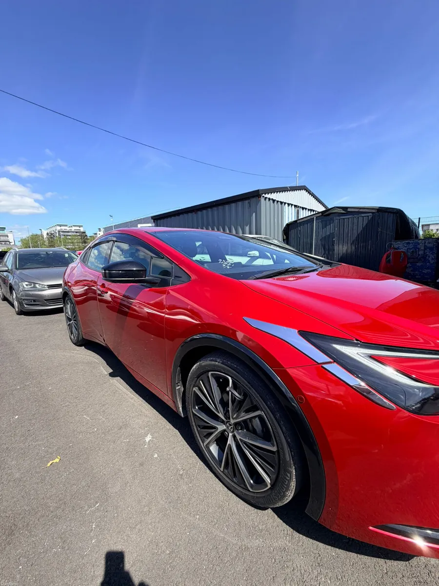 2023 Toyota Prius Z Pack Top Line - Image 1