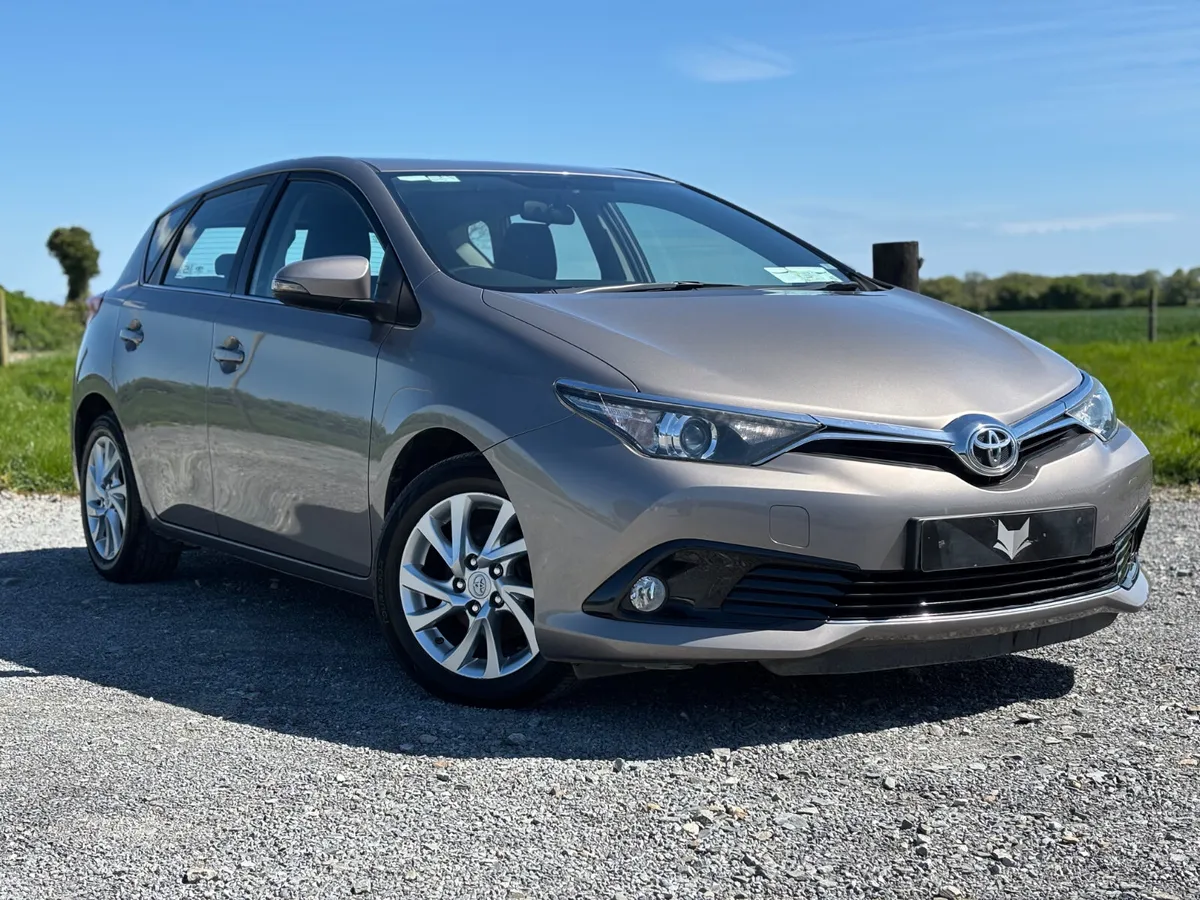 161’ Toyota Auris | LOW MILEAGE | Warranty - Image 1