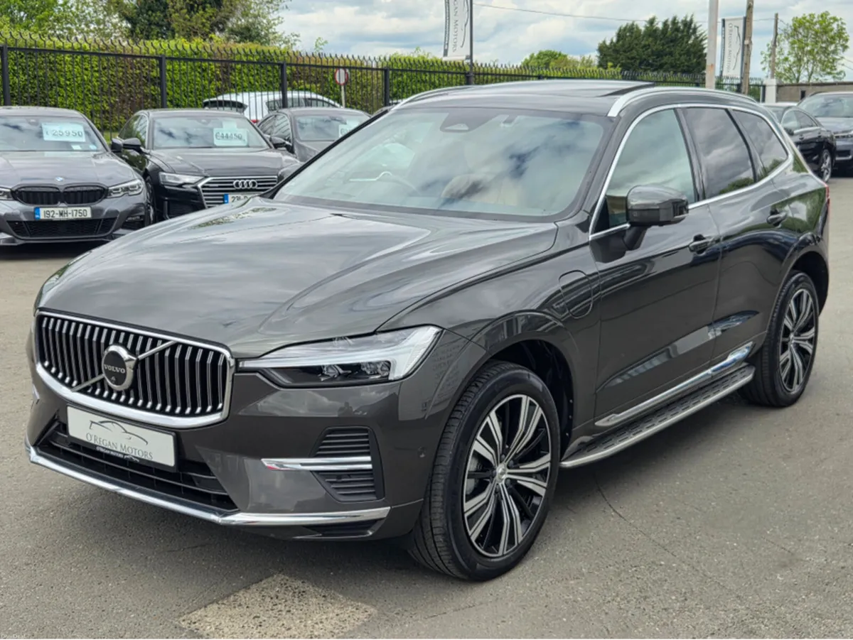 Volvo XC60 T6 PHEV INSCRIPTION RECHARGE AWD - Image 6