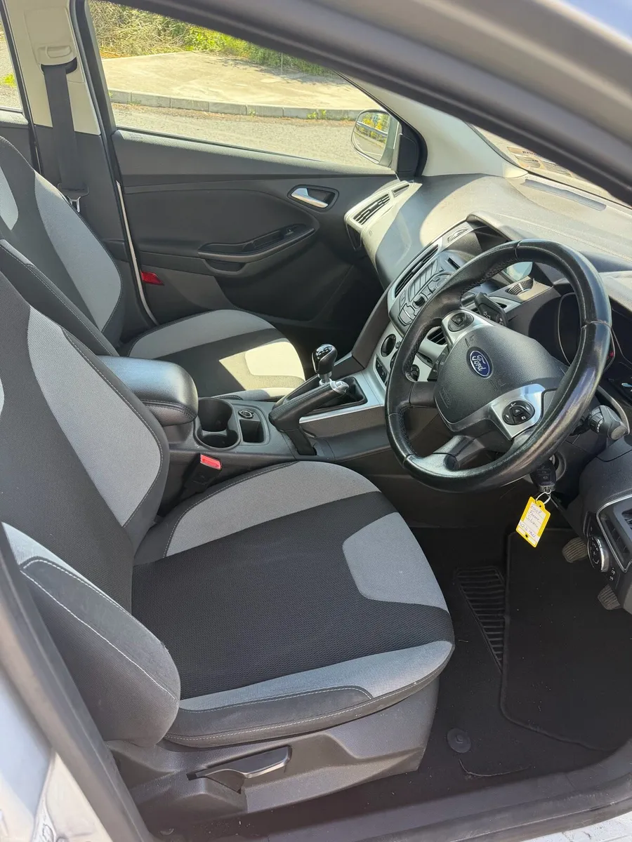 142 Ford Focus - Image 4