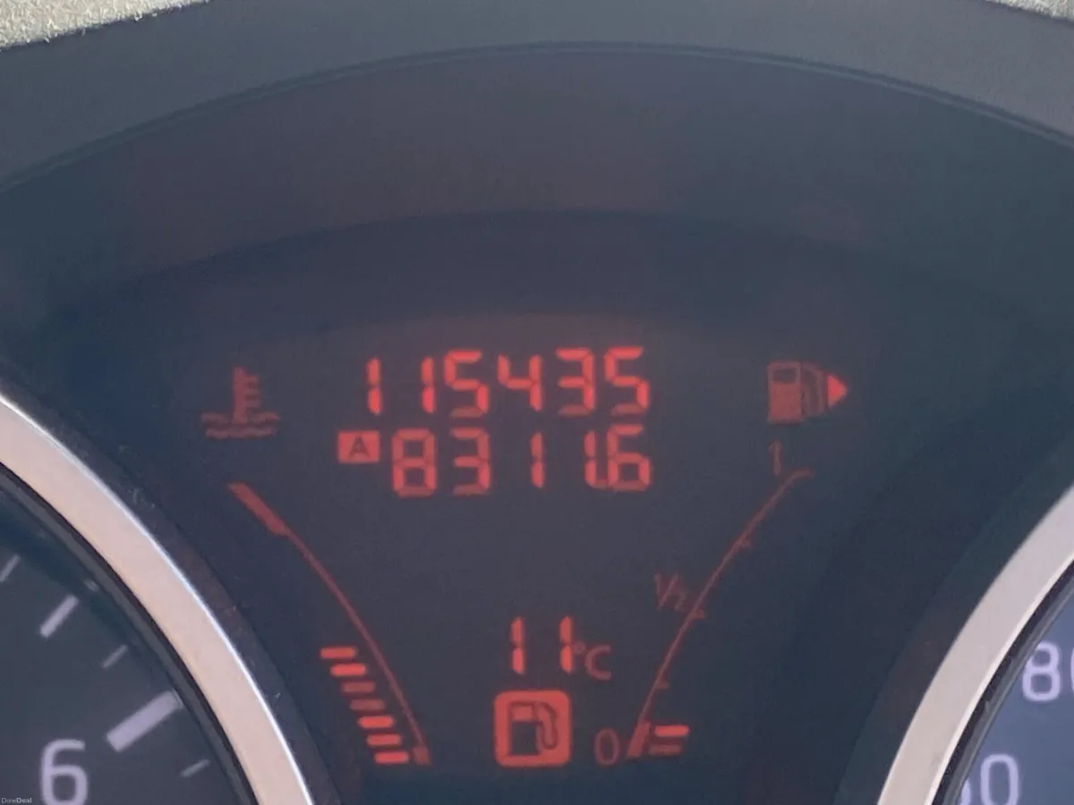 Nissan Juke 2011 - Image 3